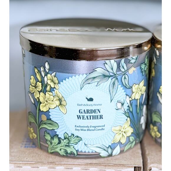 Lot of 2 Bath & Body Works Garden Weather Large 3-Wick Candle 14.5oz - Picture 2 of 5